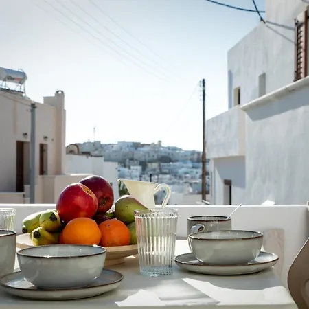 A Short Lemon Tree * Naxos City