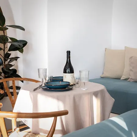 A Short Lemon Tree דירה