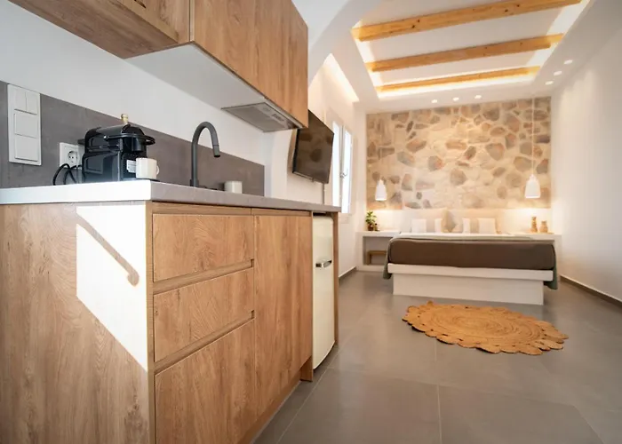 A Short Lemon Tree Апартаменты