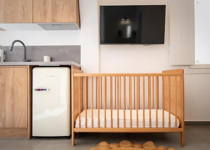 A Short Lemon Tree Апартаменты *