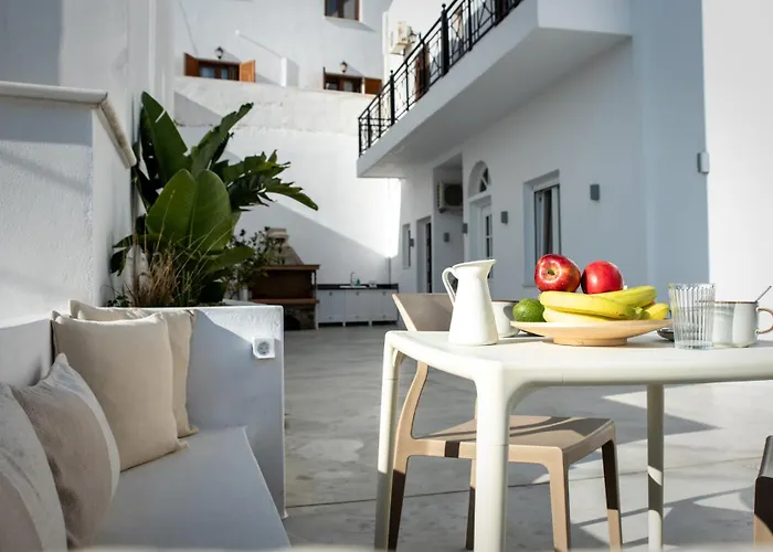 A Short Lemon Tree Апартаменты Naxos City